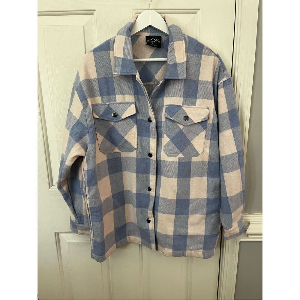 HFX Ladies Blue & White Plaid Flannel Snap Up Shacket Sz M EUC